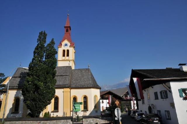 Haus Angelika - Bed & Breakfast - Innsbruck/Igls Exterior photo